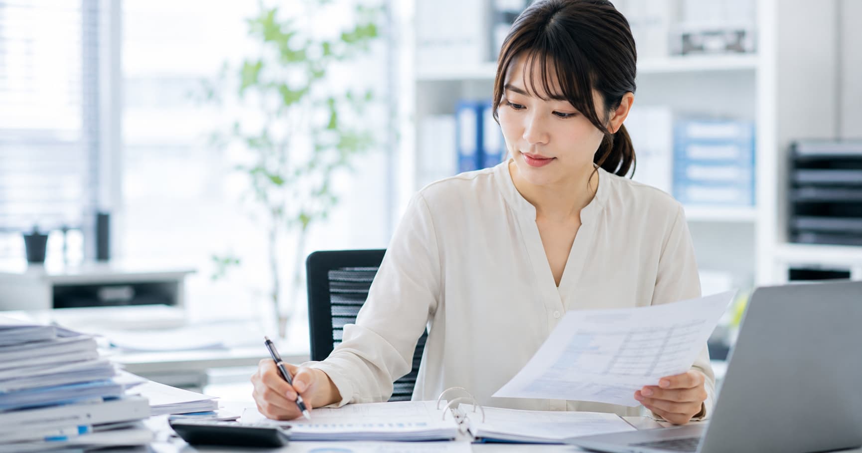 本社の正社員 PM・PL・管理職 WEB・システム開発 インフラ・最新IT求人イメージ