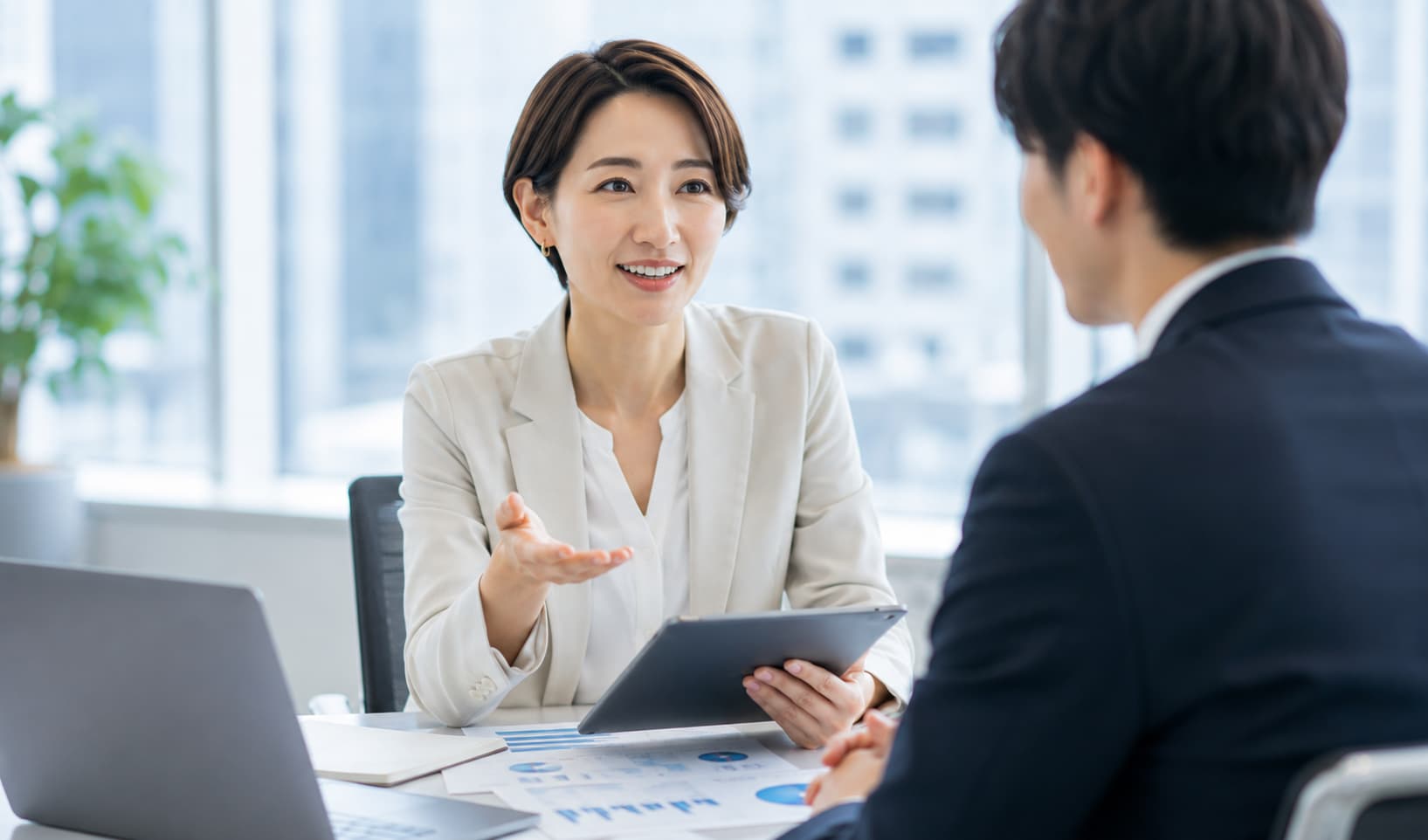渋谷オフィスの正社員 営業職（法人・個人）の求人情報イメージ1