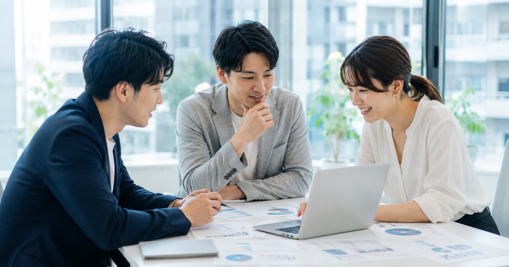 本社の正社員 経営企画・事業開発 経理・財務・会計 人事・採用・労務求人イメージ