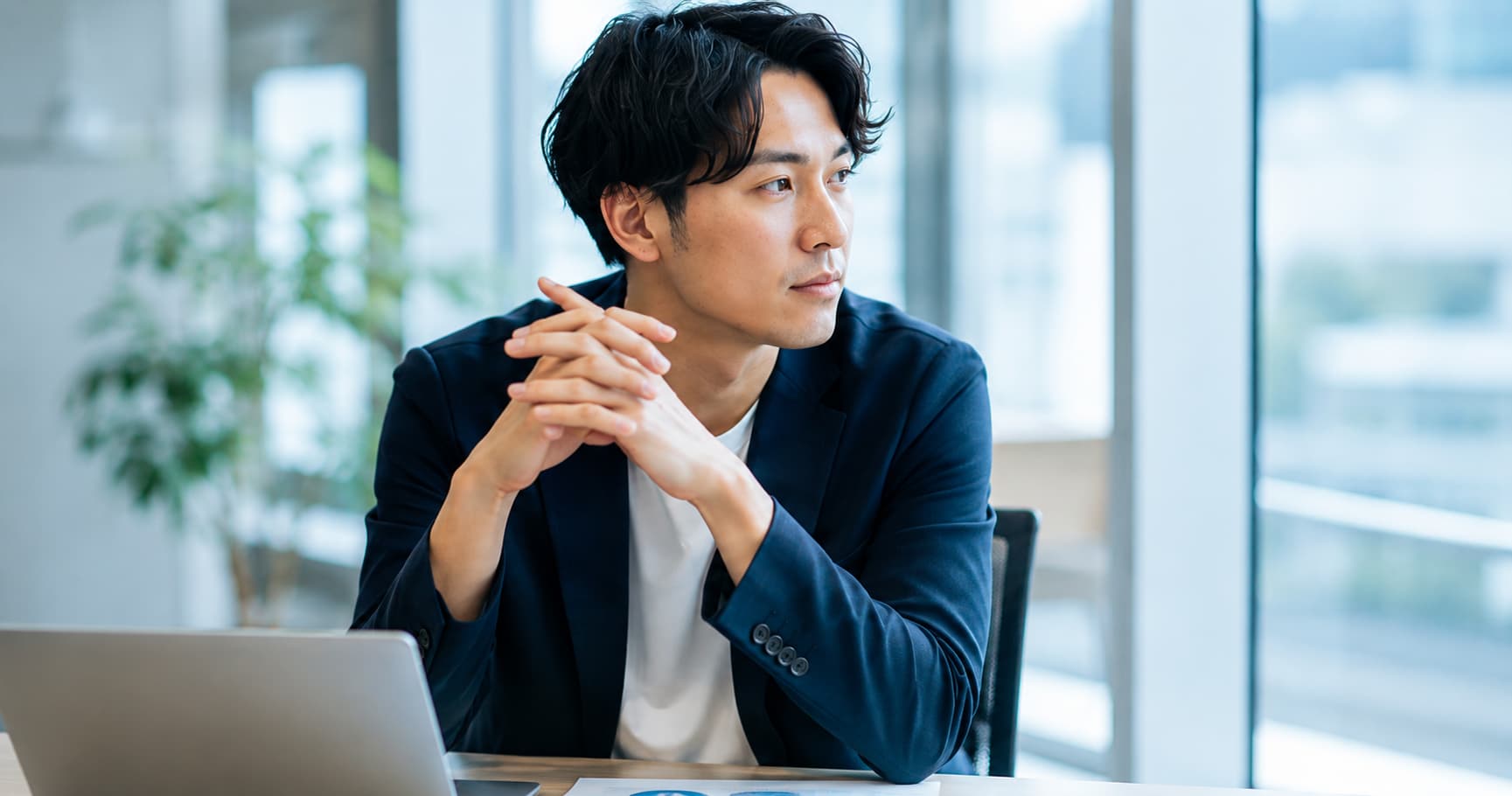 本社の正社員 ITコンサル・DX Webマーケ・企画 経営企画・事業開発の求人情報イメージ1
